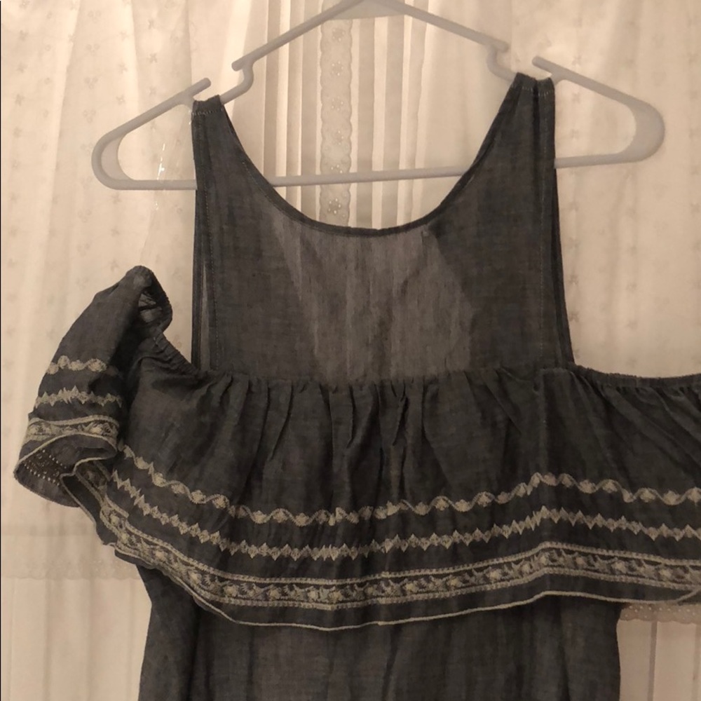 NWT Francesca’s Chambray Dress
